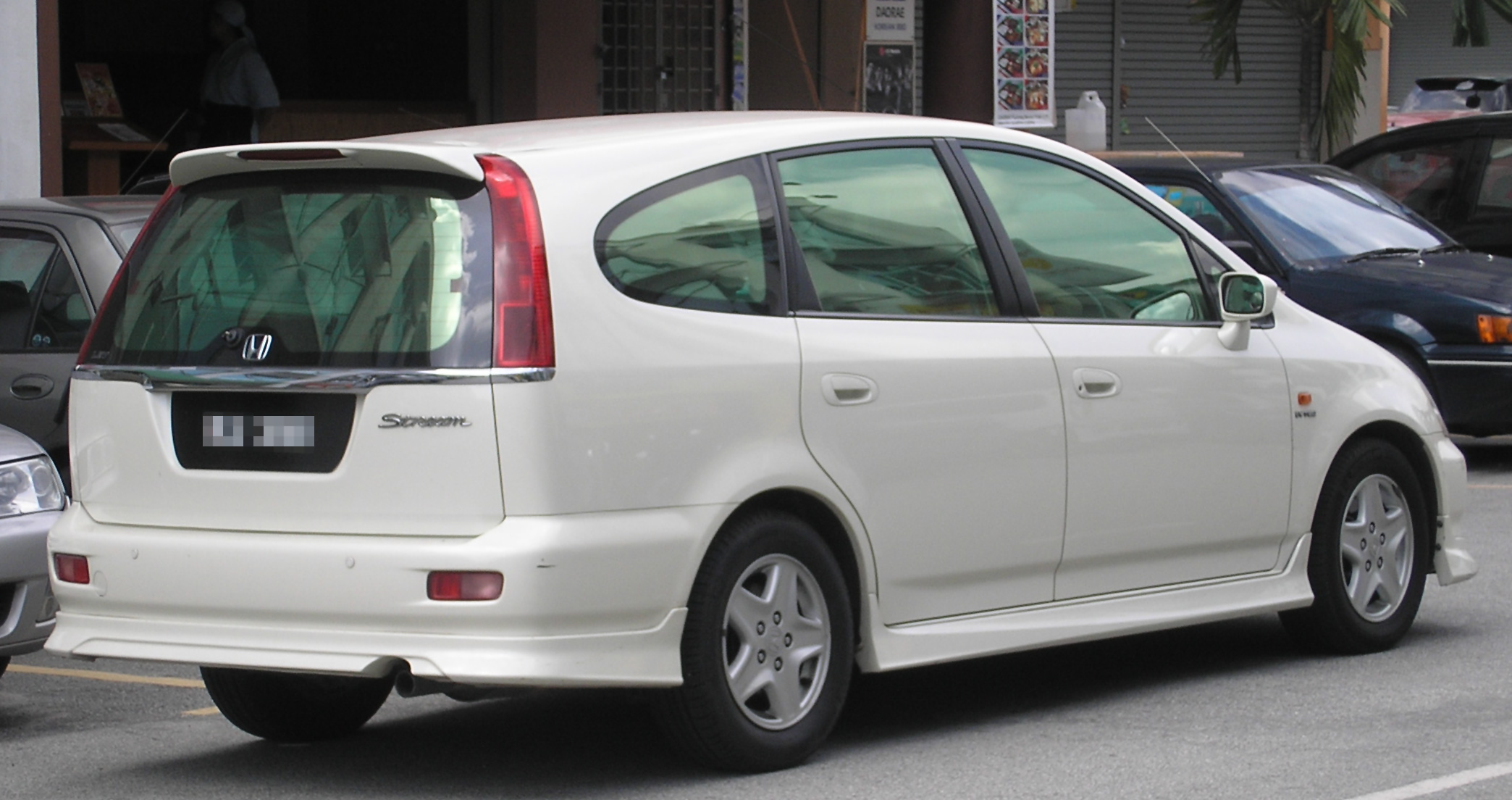 Honda stream 1