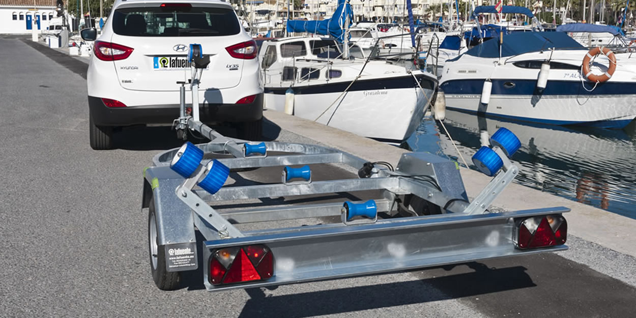 Atrelados náuticos para todas as embarcações